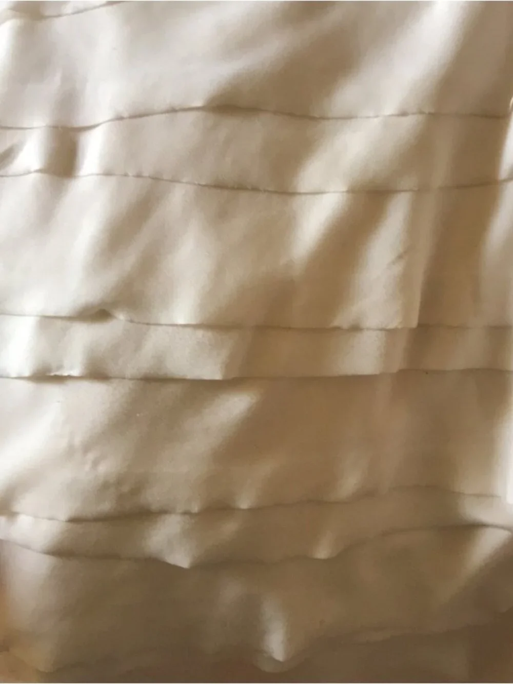 White Sheer layered Ruffle front Spring Summer - Picture 3 of 4